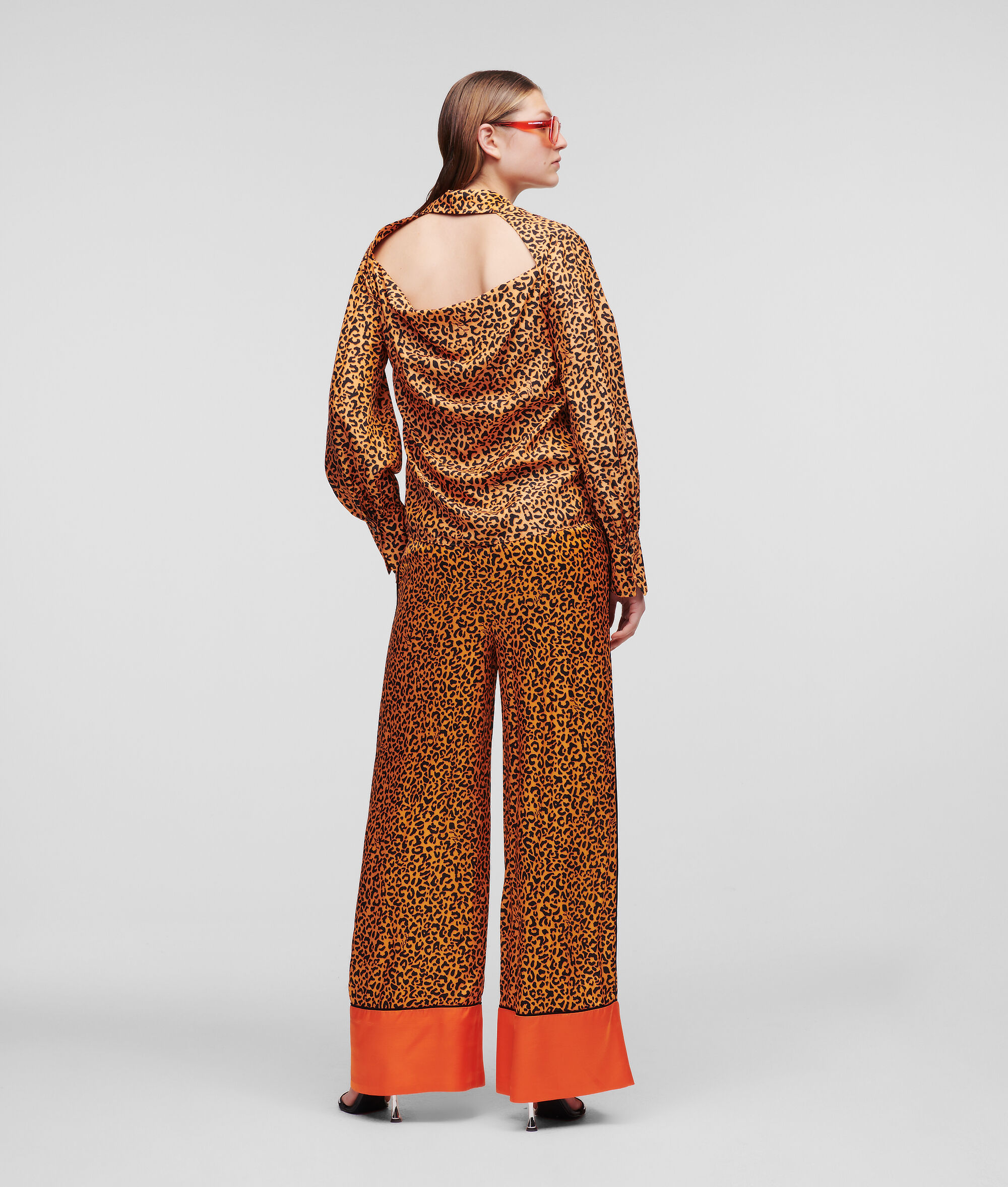 (image for) Cool LEOPARD-PRINT SILK BLOUSE